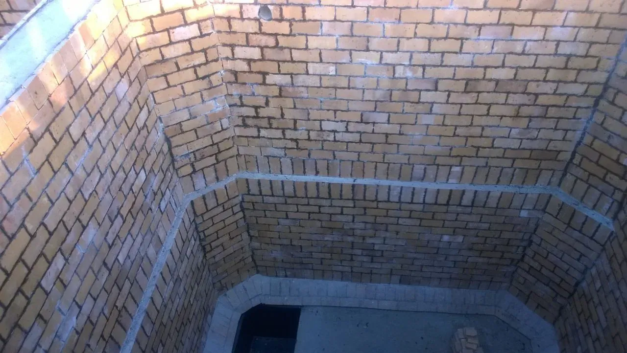 Refractory castable installation in preheater cyclones